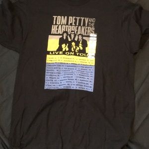 TOM PETTY AND HEARTBREAKERS TOUR SHIRT